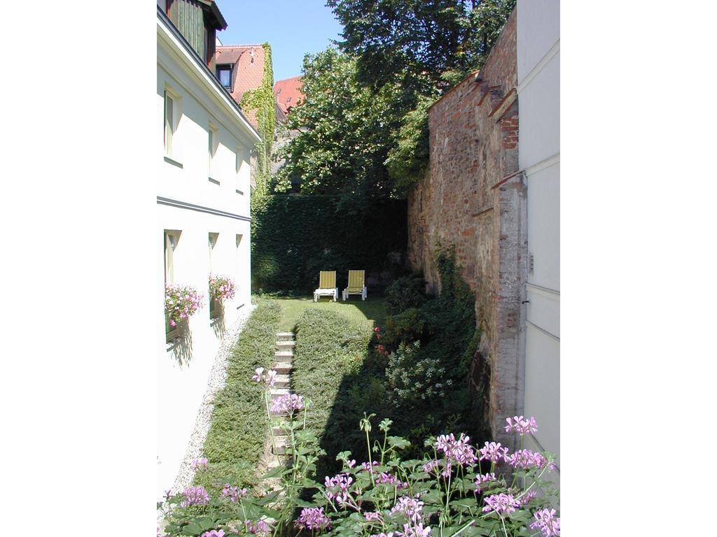 Hotel Agneshof Nuernberg Exterior photo