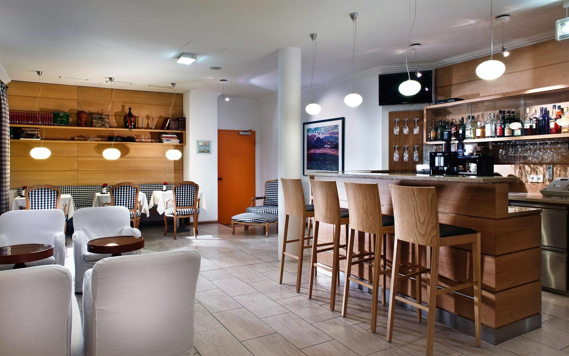 Hotel Agneshof Nuernberg Restaurant photo